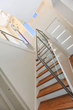 Interior - 23 Boomer - Wi-Fi - Luxury - Ocean Views (Port Elliot)