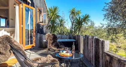 The Loft at Cypress Ridge Estate - Stay Waiheke