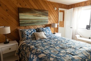 4 bedrooms, iron/ironing board, free WiFi, bed sheets - Ocean Beach FI House Perfect distance to beach and town (Ocean Beach)