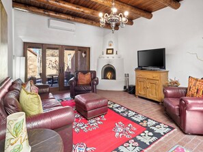 TV connectée, cheminée