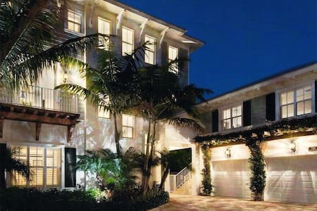 Jupiter Private vacation home