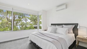 5 habitaciones, acceso a internet y ropa de cama 