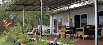 The Lake House | Serene Waterfront Escape at Lake Bennett