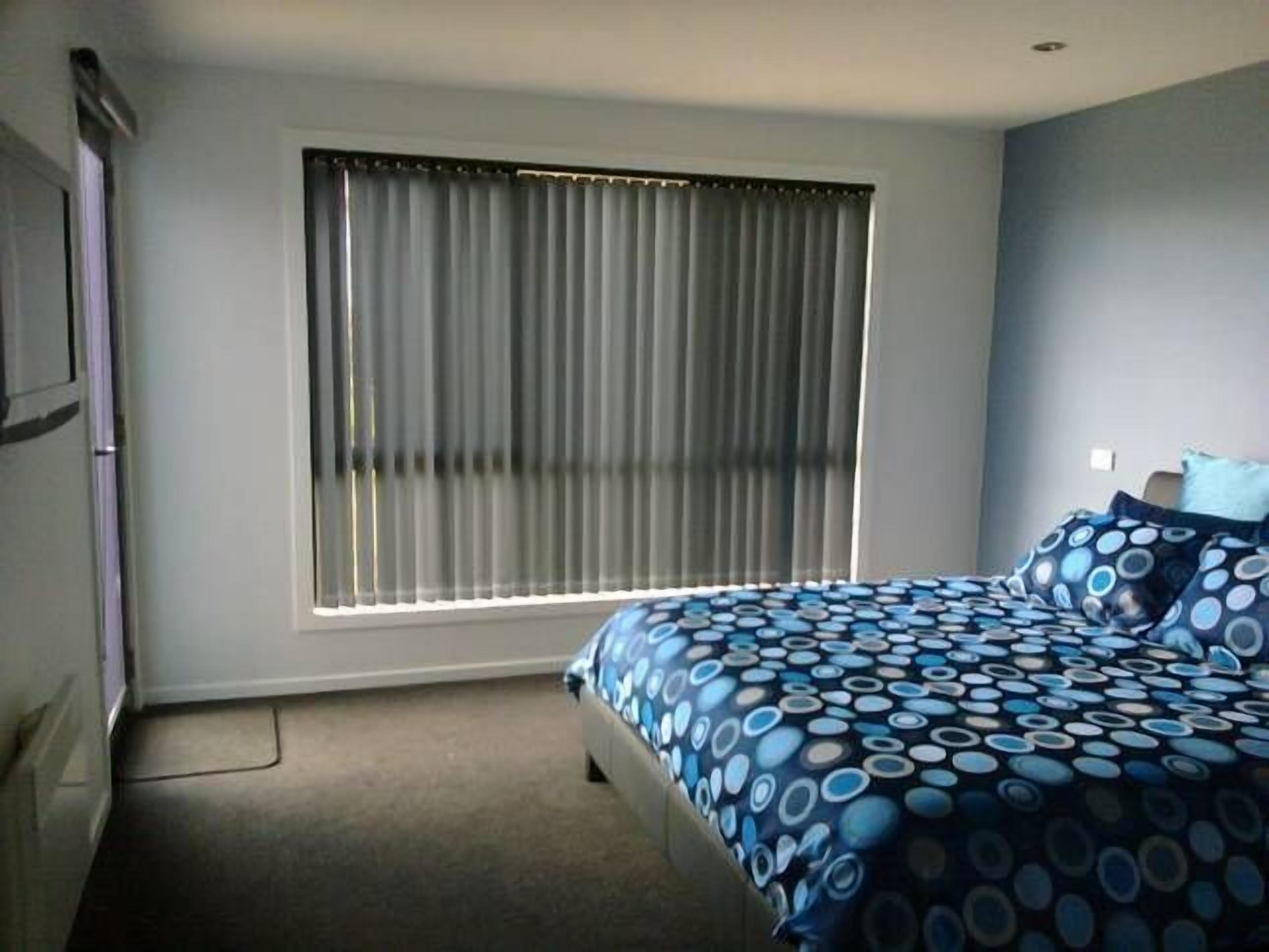 Lazy Days Beach House — image 9