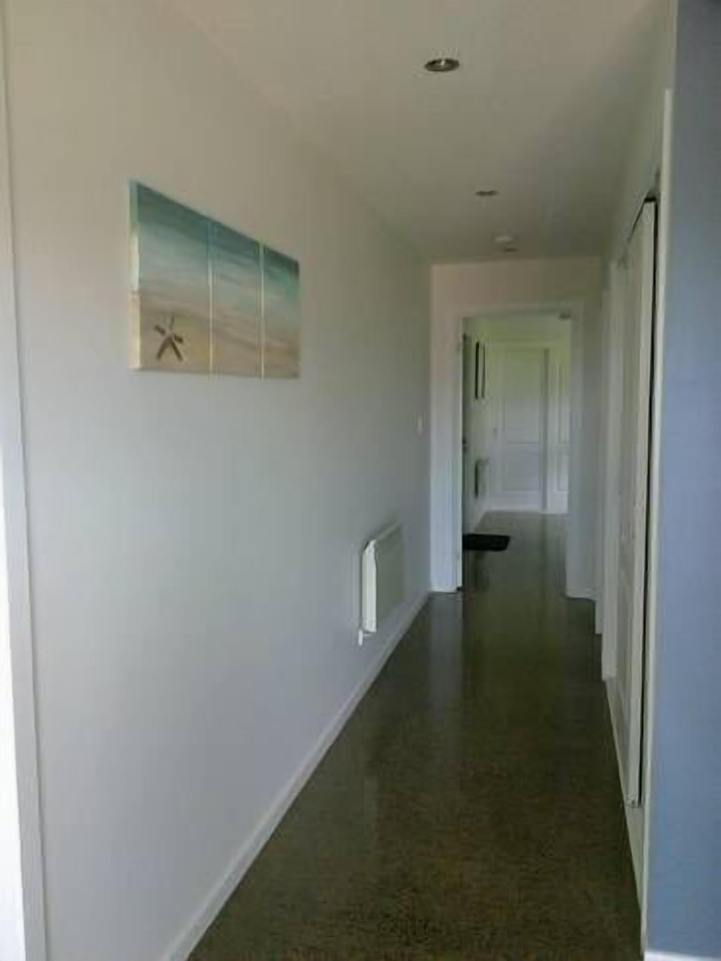 Lazy Days Beach House — image 30