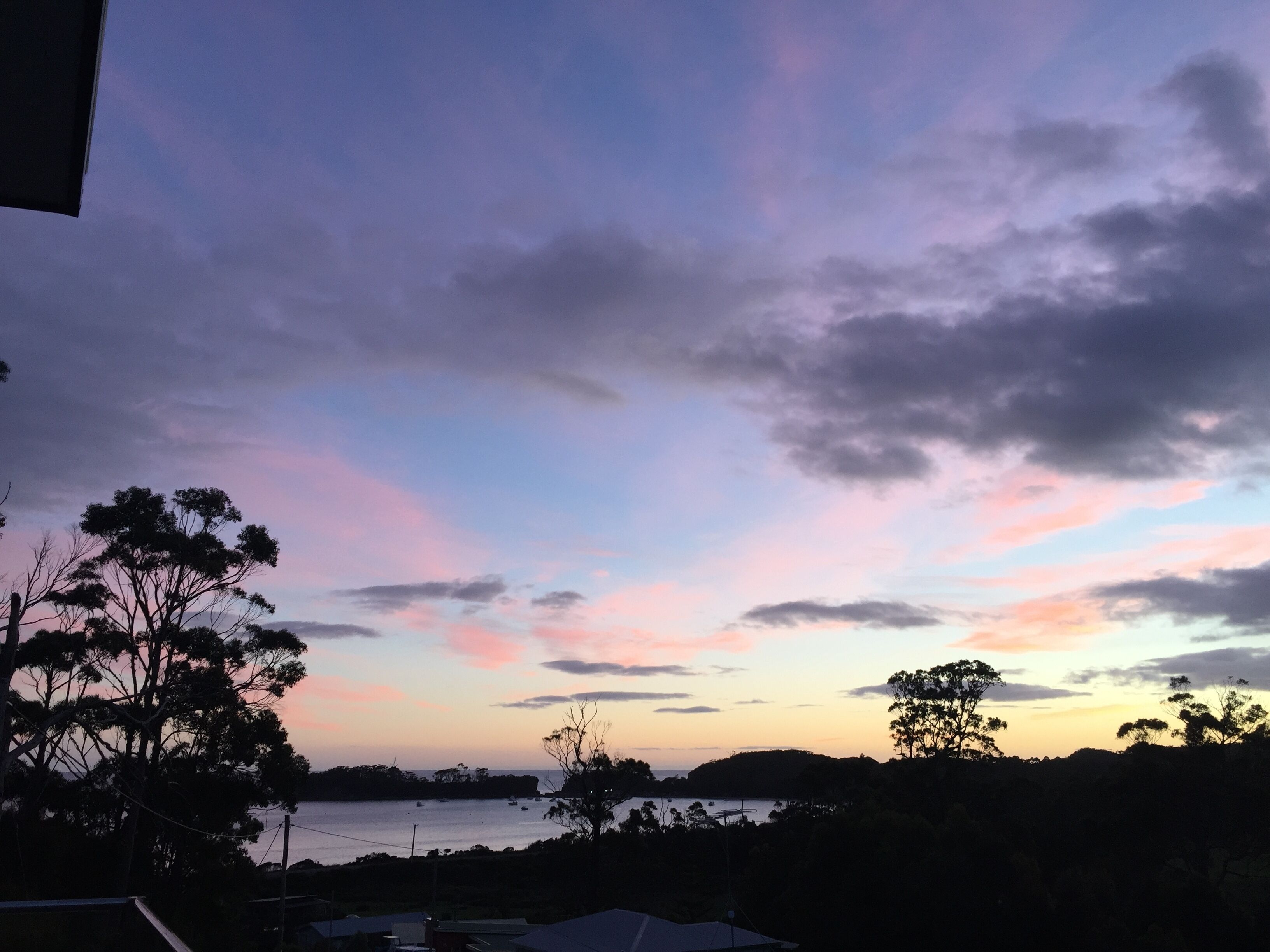 Lazy Days Beach House — image 5