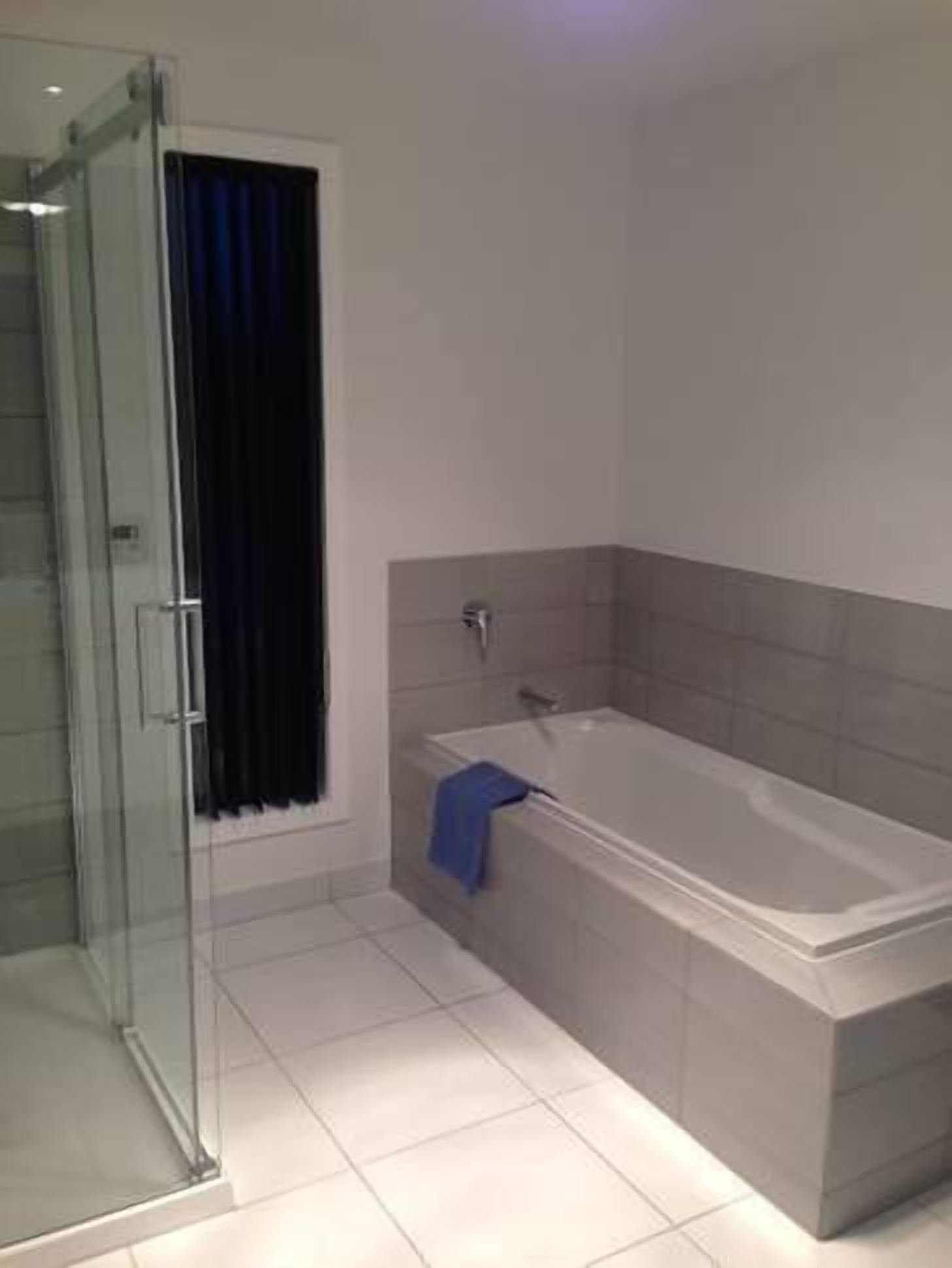 Lazy Days Beach House — image 13