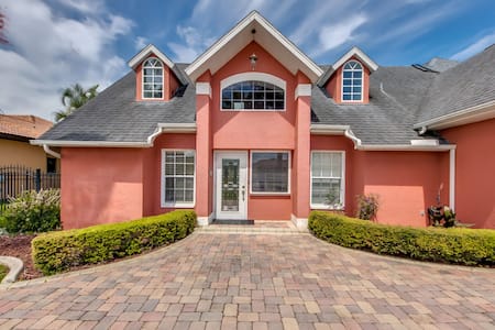 Cape Coral Villa