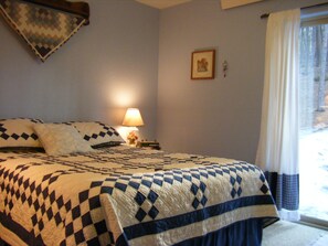 3 chambres, fer et planche à repasser, Wi-Fi gratuit, draps fournis