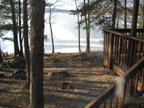 Wallenpaupak Lakefront Cabin