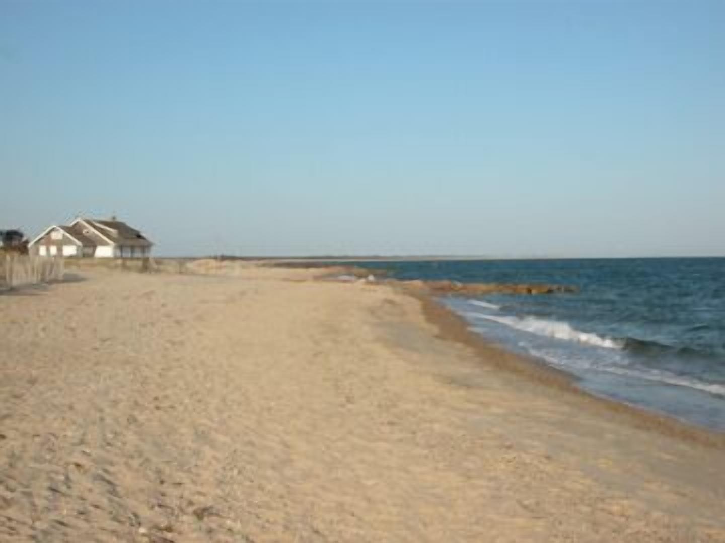 Menauhant Beach less then 10 minutes away at the end of Central Ave!