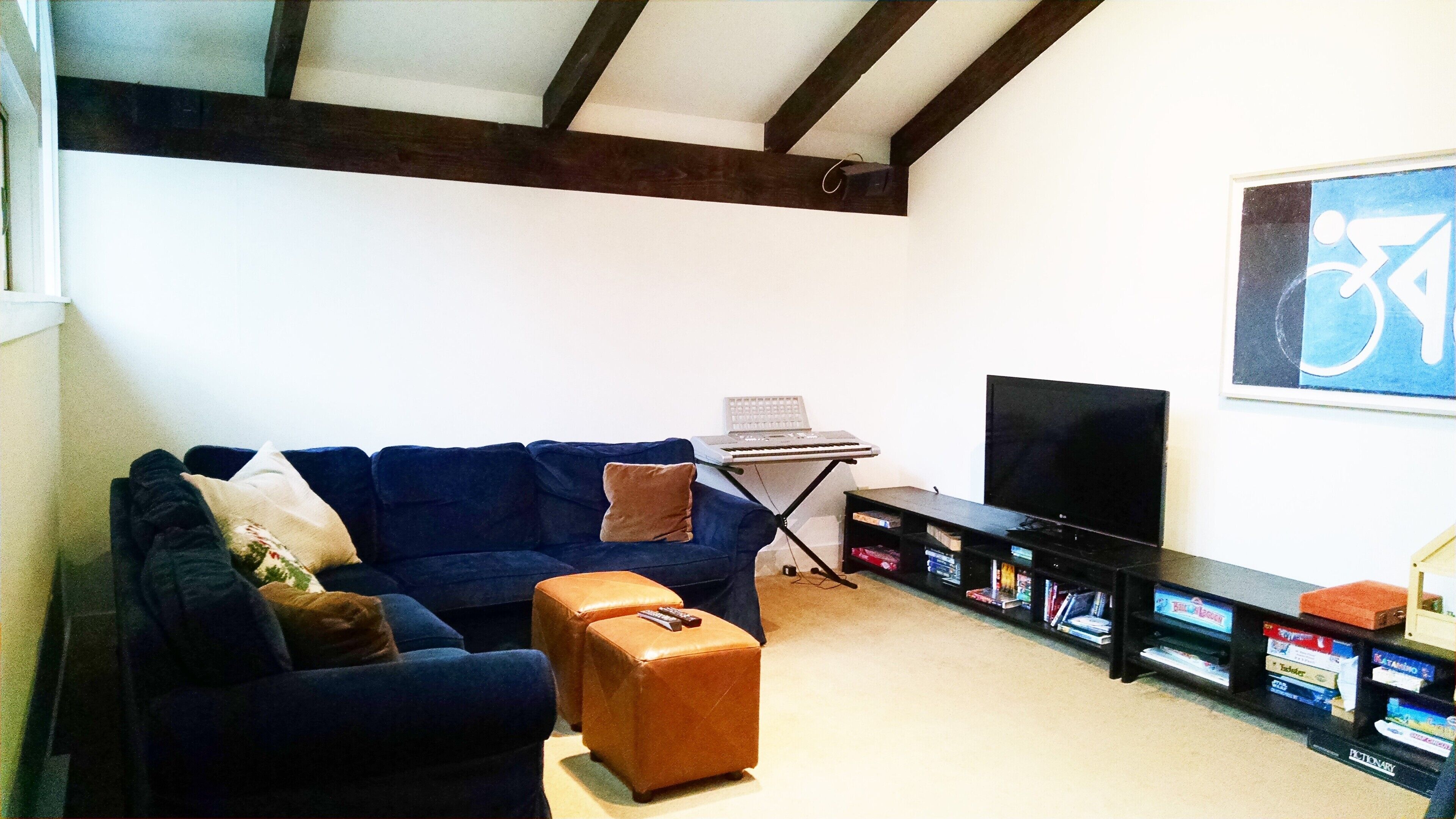 Family ski getaway, minutes from two ski mountains