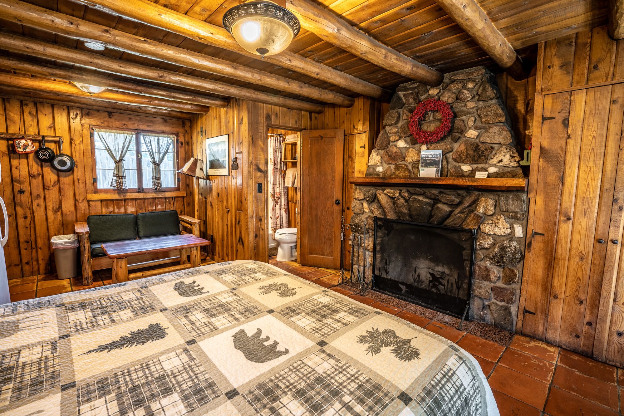 Wi-Fi gratuit, draps fournis