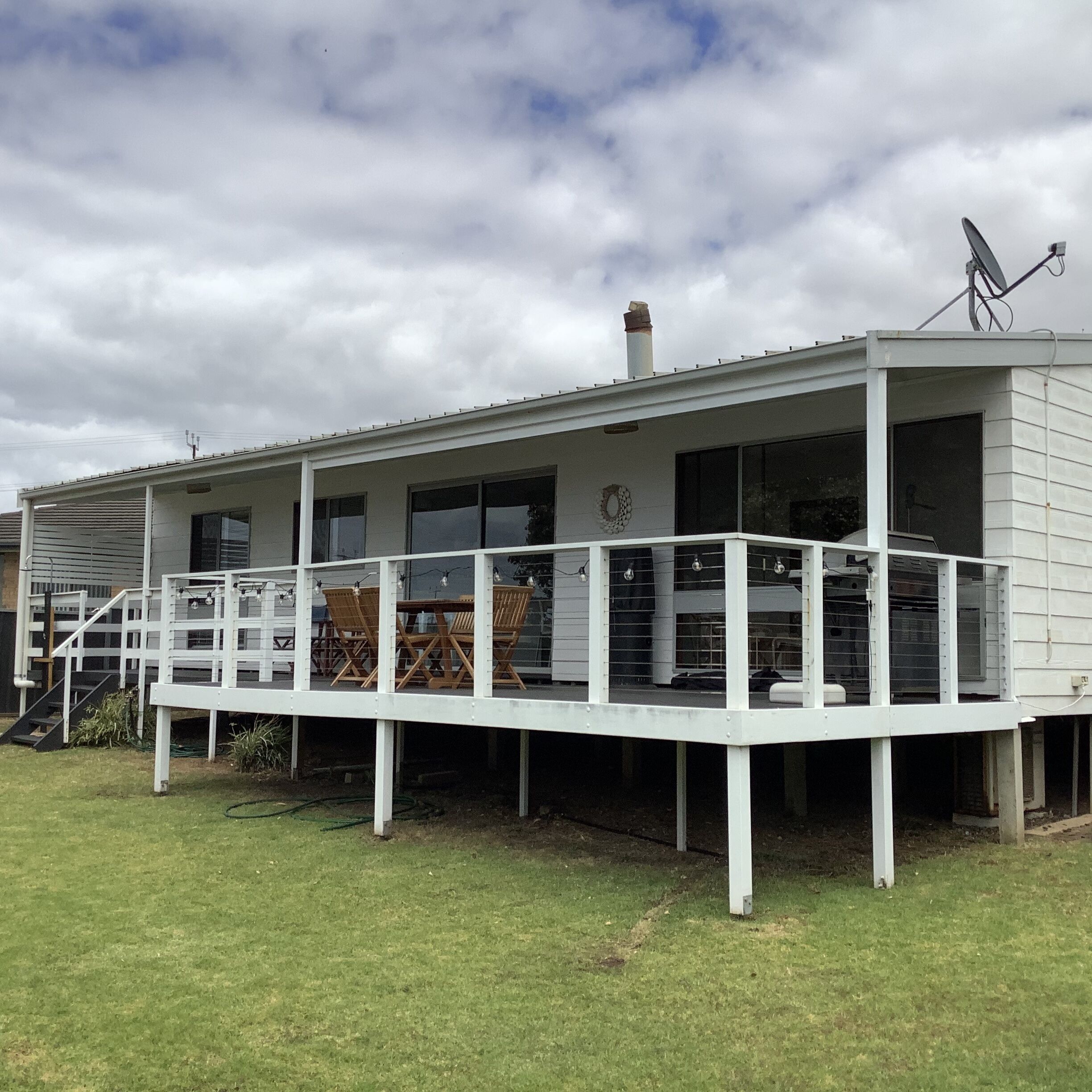 Great beach getaway with ocean views. \nGreat location. — image 18