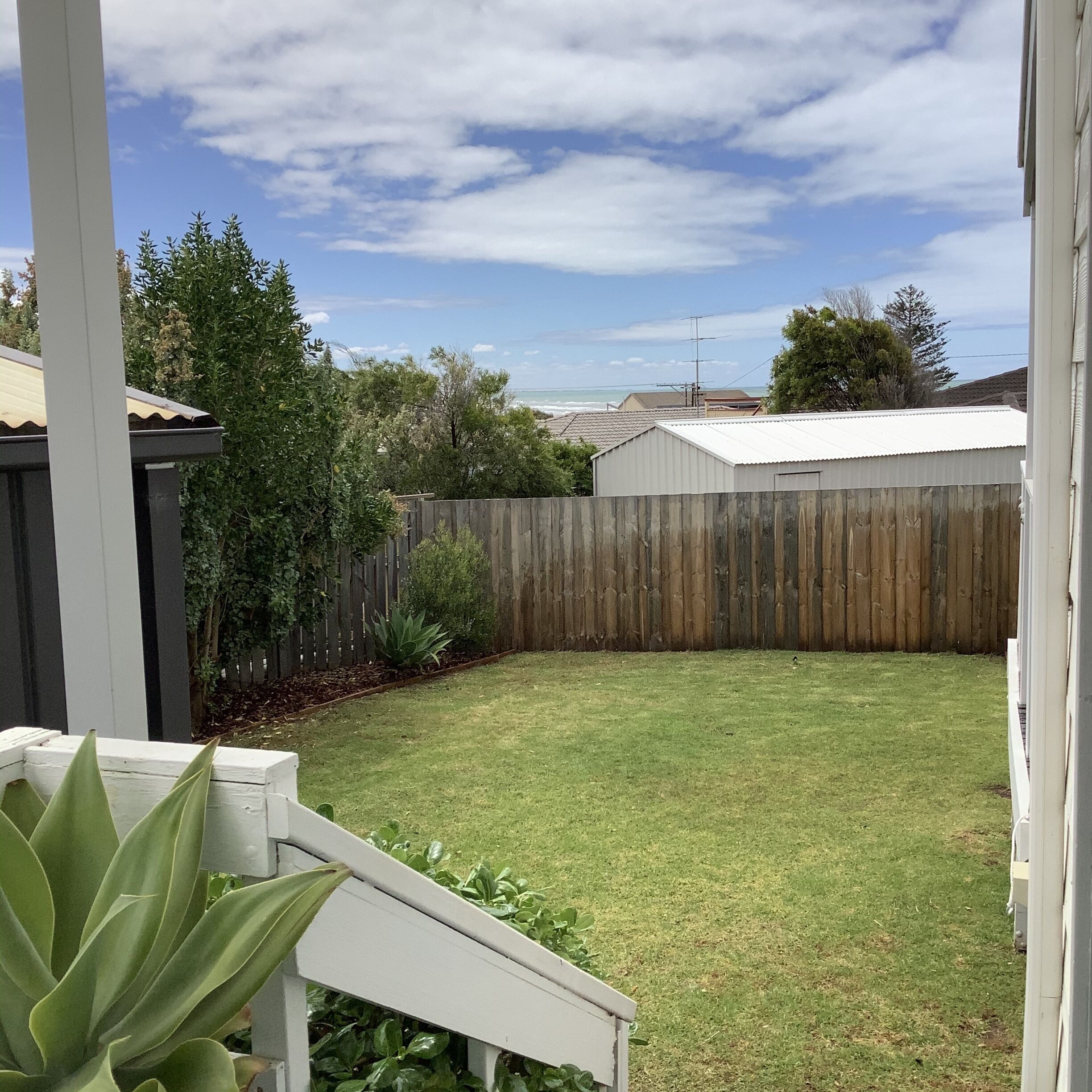 Great beach getaway with ocean views. \nGreat location. — image 20