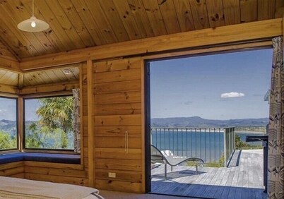 Spectacular Views Over Mercury Bay