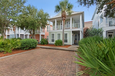 Miramar Beach Cottage