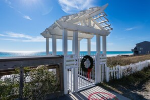Beach nearby, beach towels