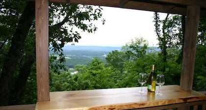 The Newly Renovated Treehouse Cabin with Incredible Views and Hot Tub