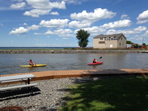 Boating/Fishing Gem #2 on Oneida Lake, near Bridgeport, NY.