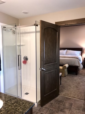 4 chambres, fer et planche Ă repasser, Wi-Fi gratuit, draps fournis