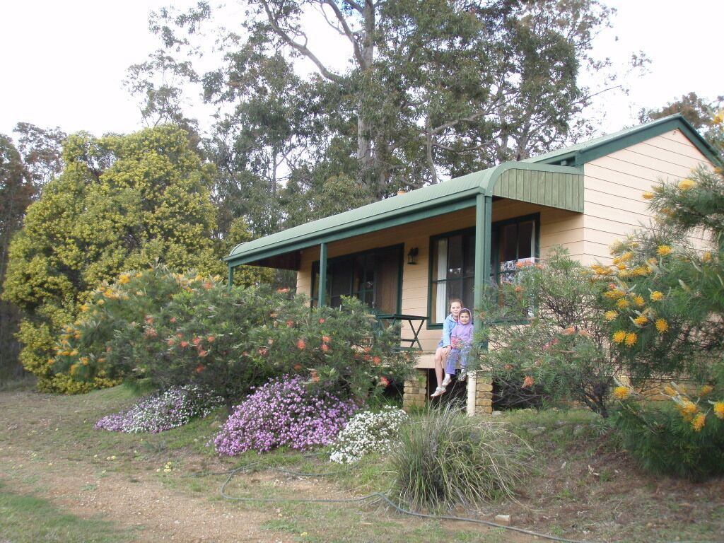 Sutherland cottage - vineyard getaway — image 10