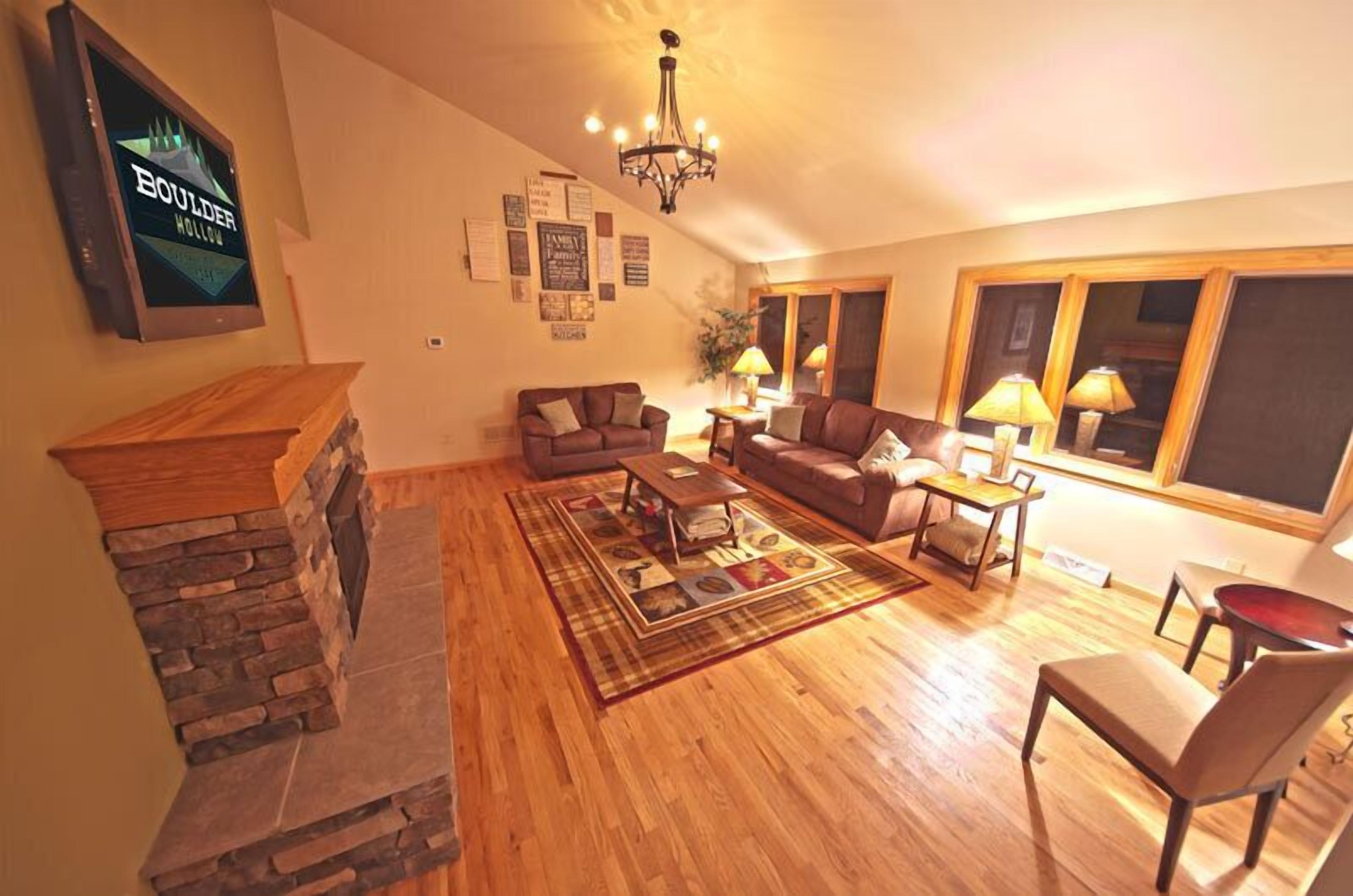 Smart-TV, Kamin, DVD-Player, Videothek