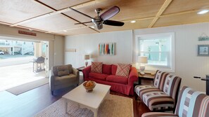 Interior - Fabulous 5 BR, 5 BA Home: Incredible Beach and Ocean Views from Rooftop Deck (Tybee Island)