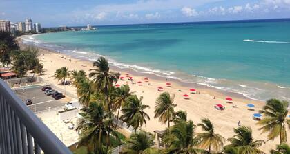 Beachfront Condo Spectacular View with balcony