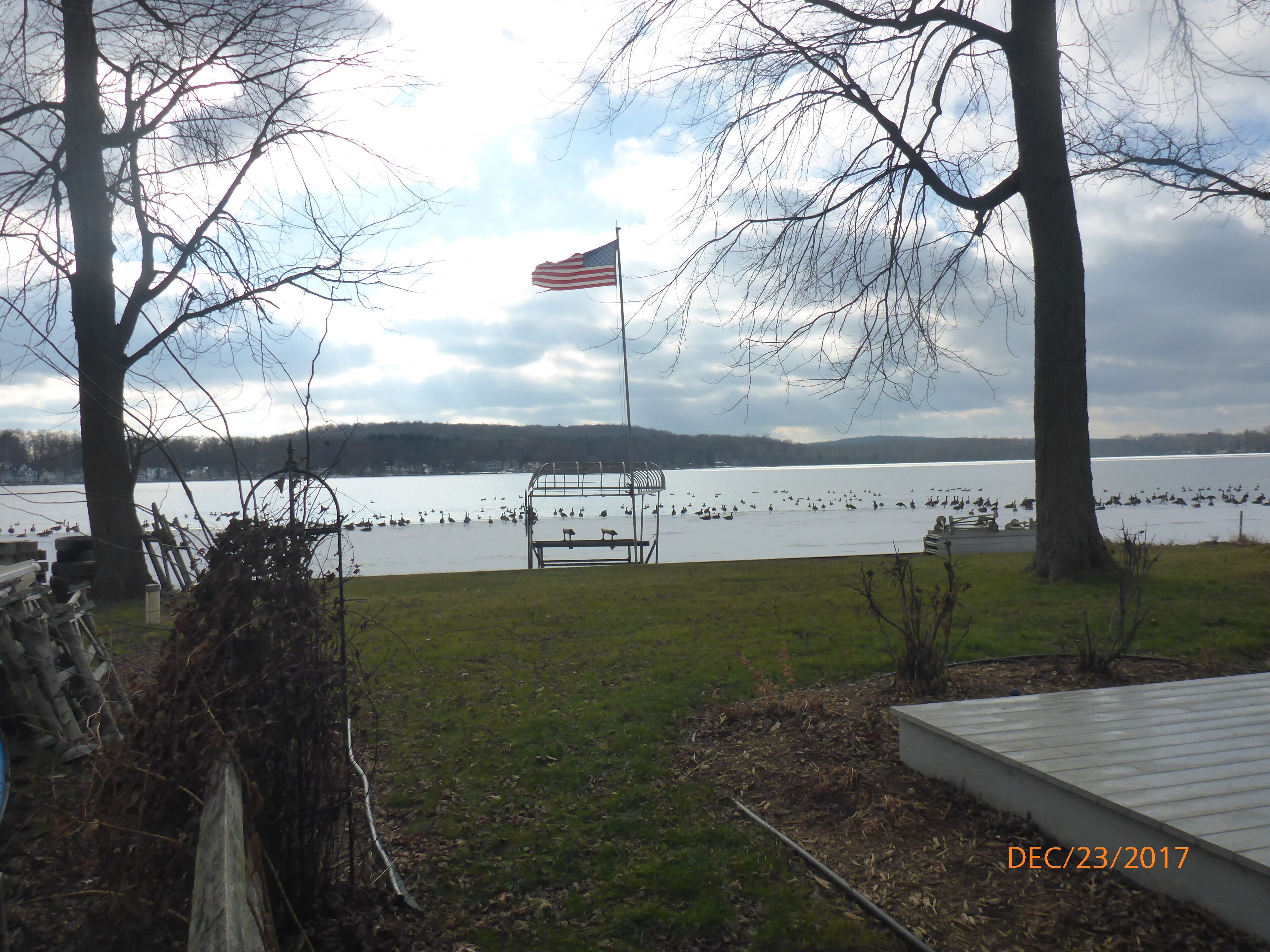Baseline Lakefront - Beautiful views, shallow swimming area - Huron chain with 7 lakes