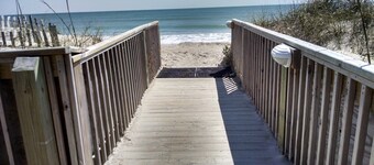 10%OFF OCEANFRONT CONDO>SHIPWATCH Villa 2BD~WEEKLY &MONTHLY RENTAL>MAR-APR. 2026