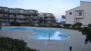 Indoor pool, outdoor pool