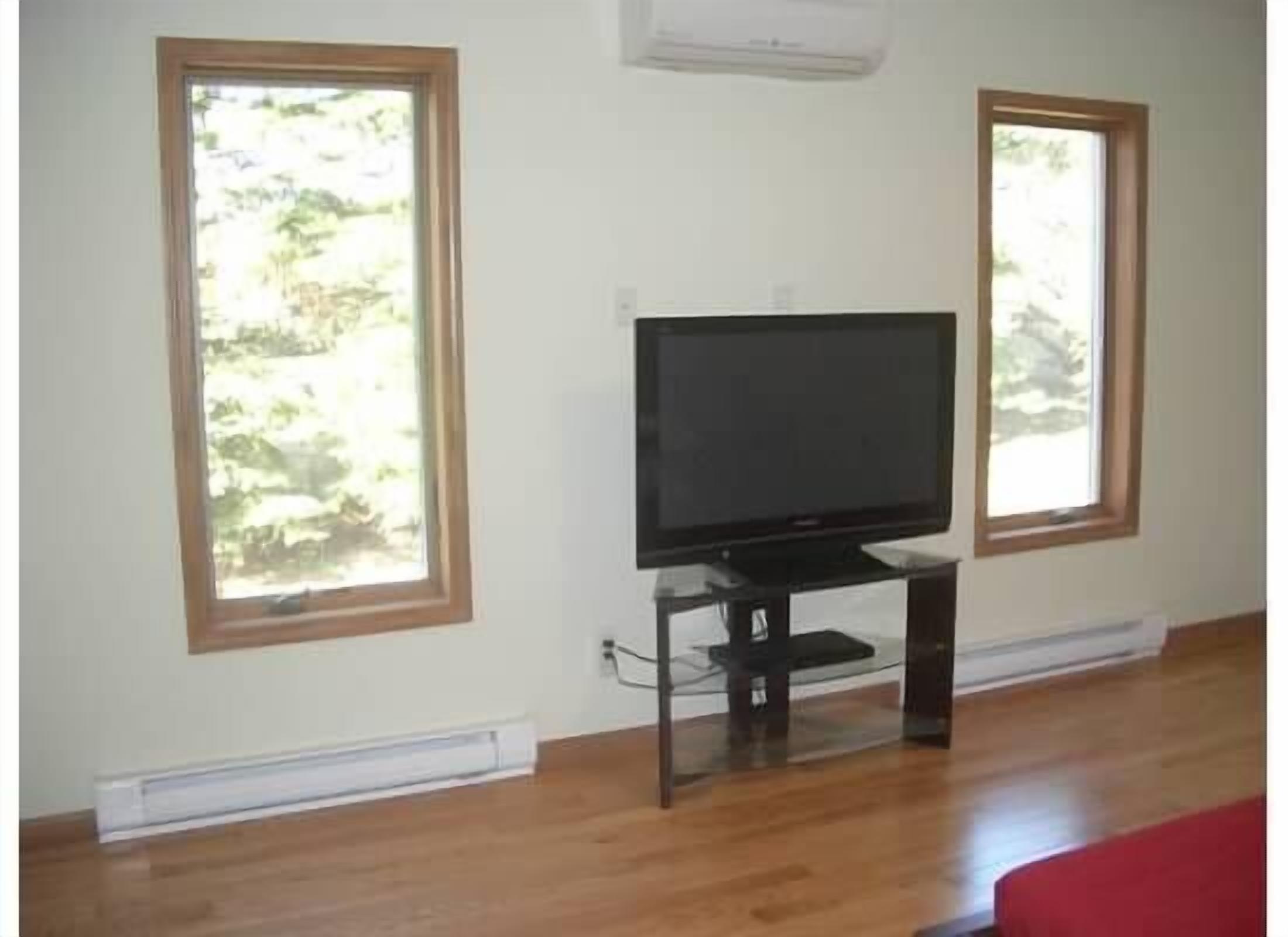 Luxury 3-Level Chalet - Simply the Best !