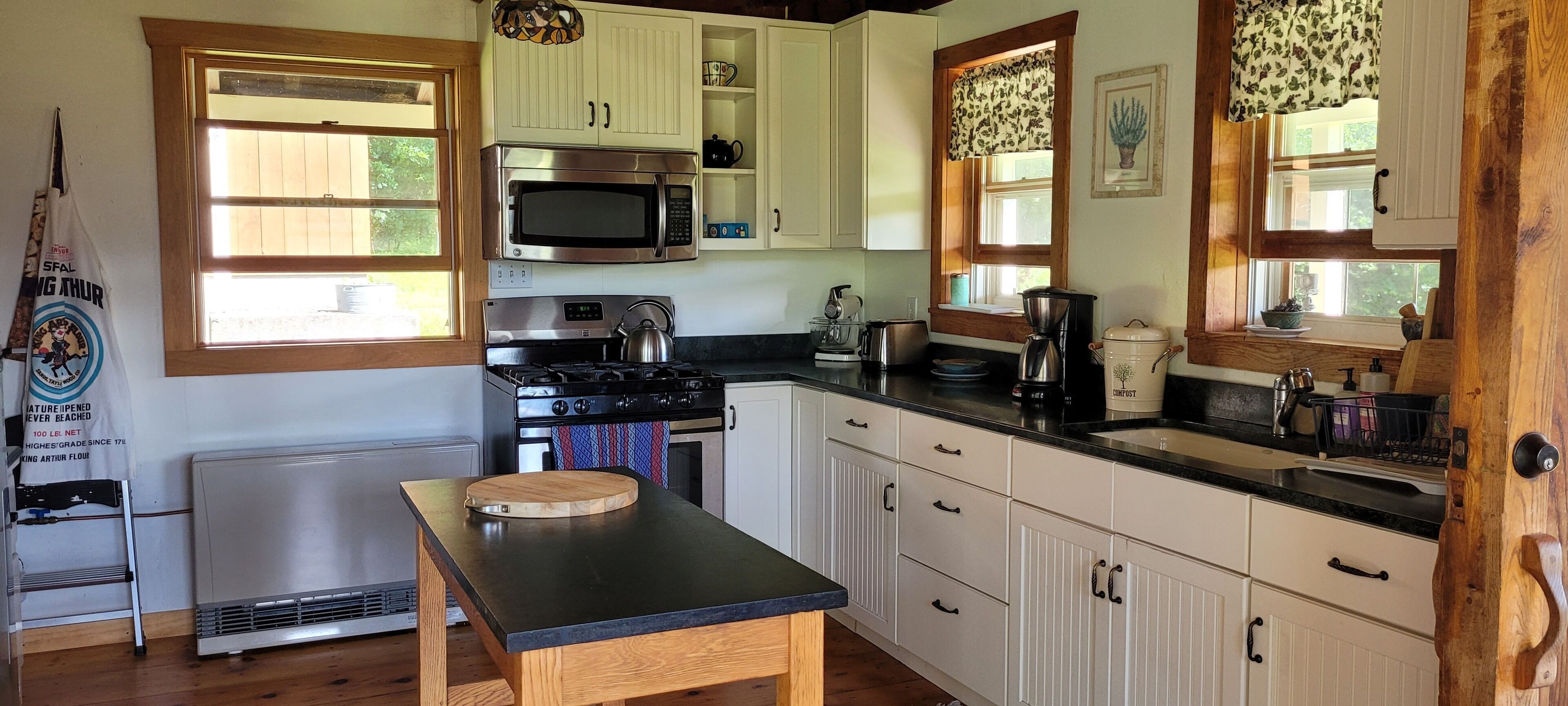 Quiet country cottage