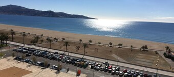 2 Bedrooms- Balcony with beautiful views, Beachfront.
