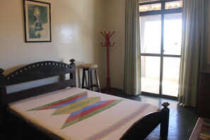3 bedrooms, iron/ironing board, free WiFi, wheelchair access - Excellent Duplex Penthouse next to Praia do Forte in Cabo Frio (Cabo Frio)