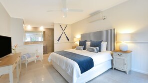 5 slaapkamers, een strijkplank/strijkijzer, reisbedje, gratis wifi