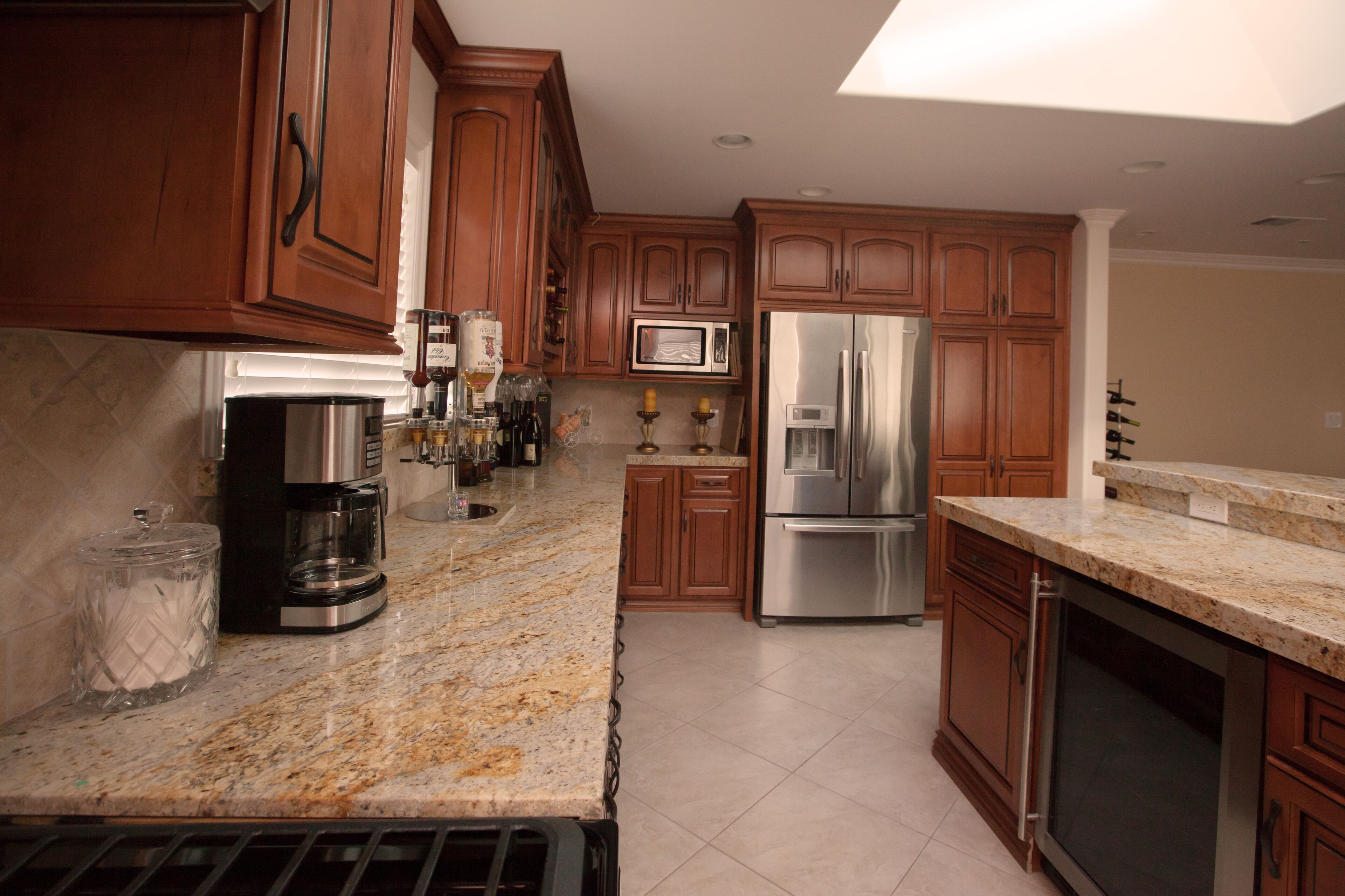 NEWER CONSTRUCTED BAY AREA HOUSE FOR VACATION OR BUSINESS