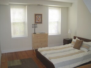 2 bedrooms, iron/ironing board, WiFi, bed sheets - Beautiful House in Heart of Center City Philadelphia (Philadelphia)