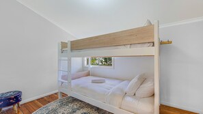 Room - Eucalyptus Beach House by HolidayCo. (KILLCARE)