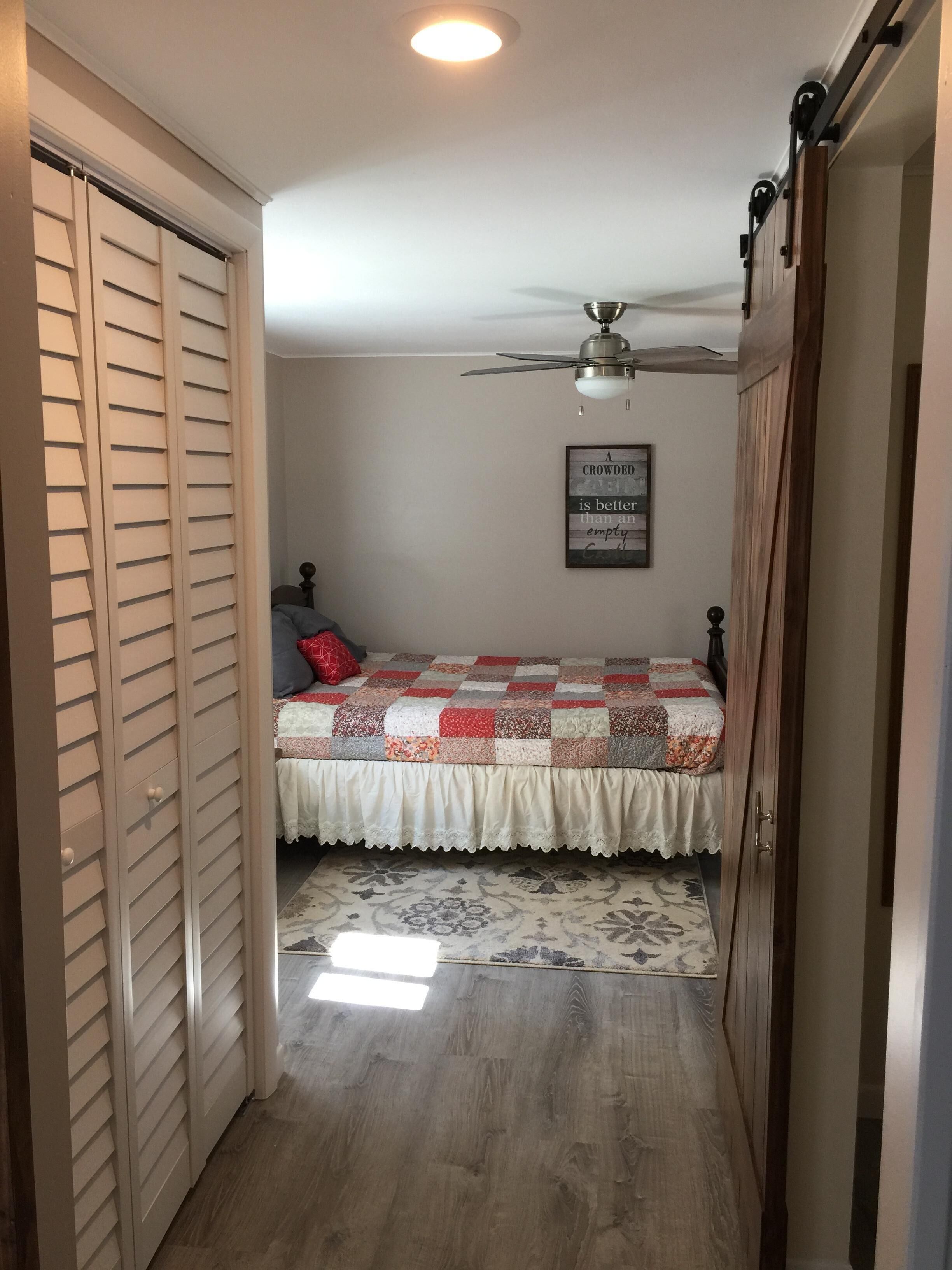 20% Fall Discount! Eagle River Chain Cottage