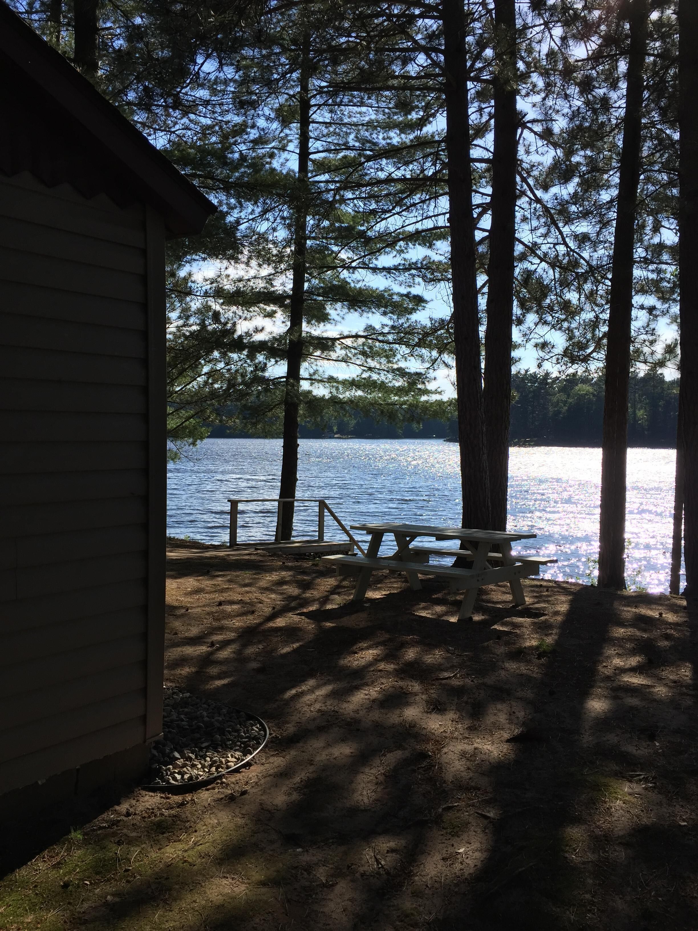 20% Fall Discount! Eagle River Chain Cottage