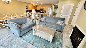 TV, fireplace, DVD player, stereo