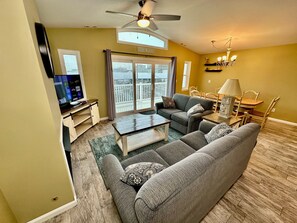 TV, fireplace, DVD player, stereo