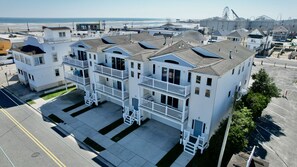 Exterior - Shore Thing, 100 Steps to the Beach, Boardwalk and Sand, BBQ, WiFi (Wildwood)