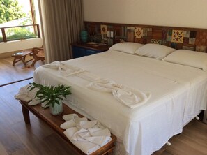 5 quartos, ferros/tábuas de passar roupa, Wi-Fi, roupa de cama