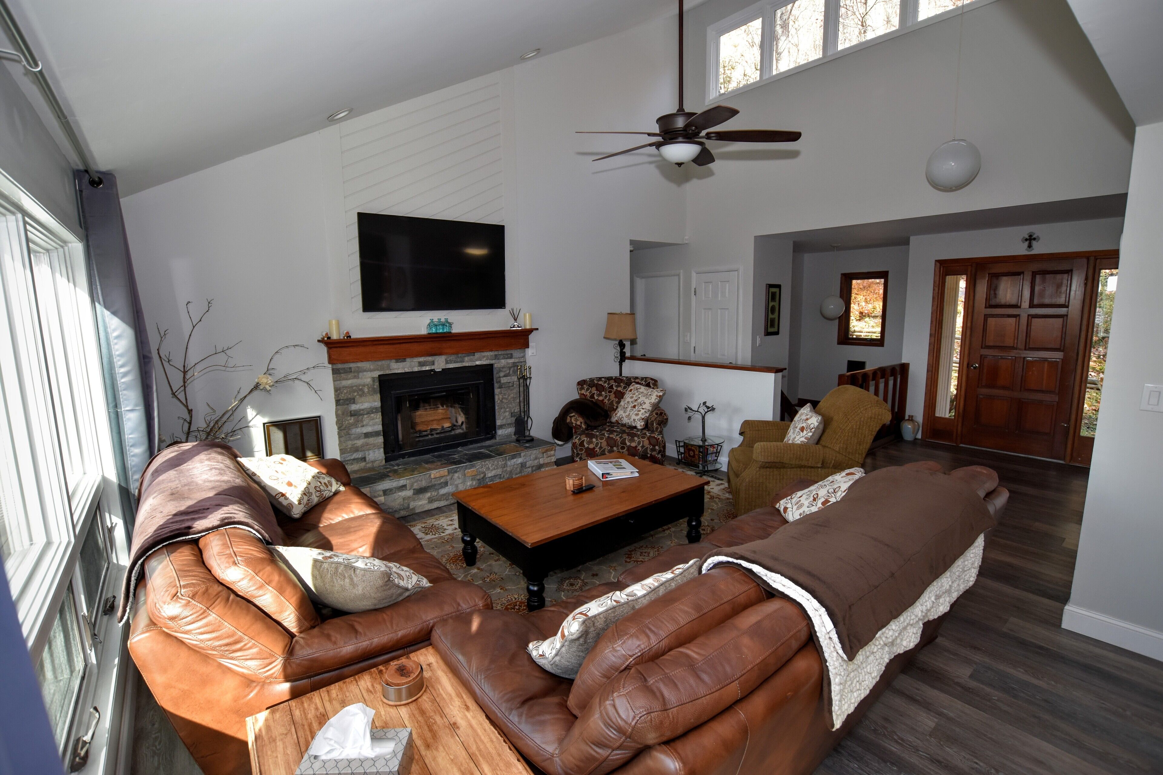 Mountain Top Cabin in Wolf Laurel, just North of Asheville