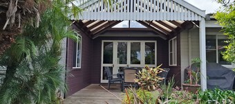 Lucy's Escape - Amazing garden oasis, fully secure for dogs