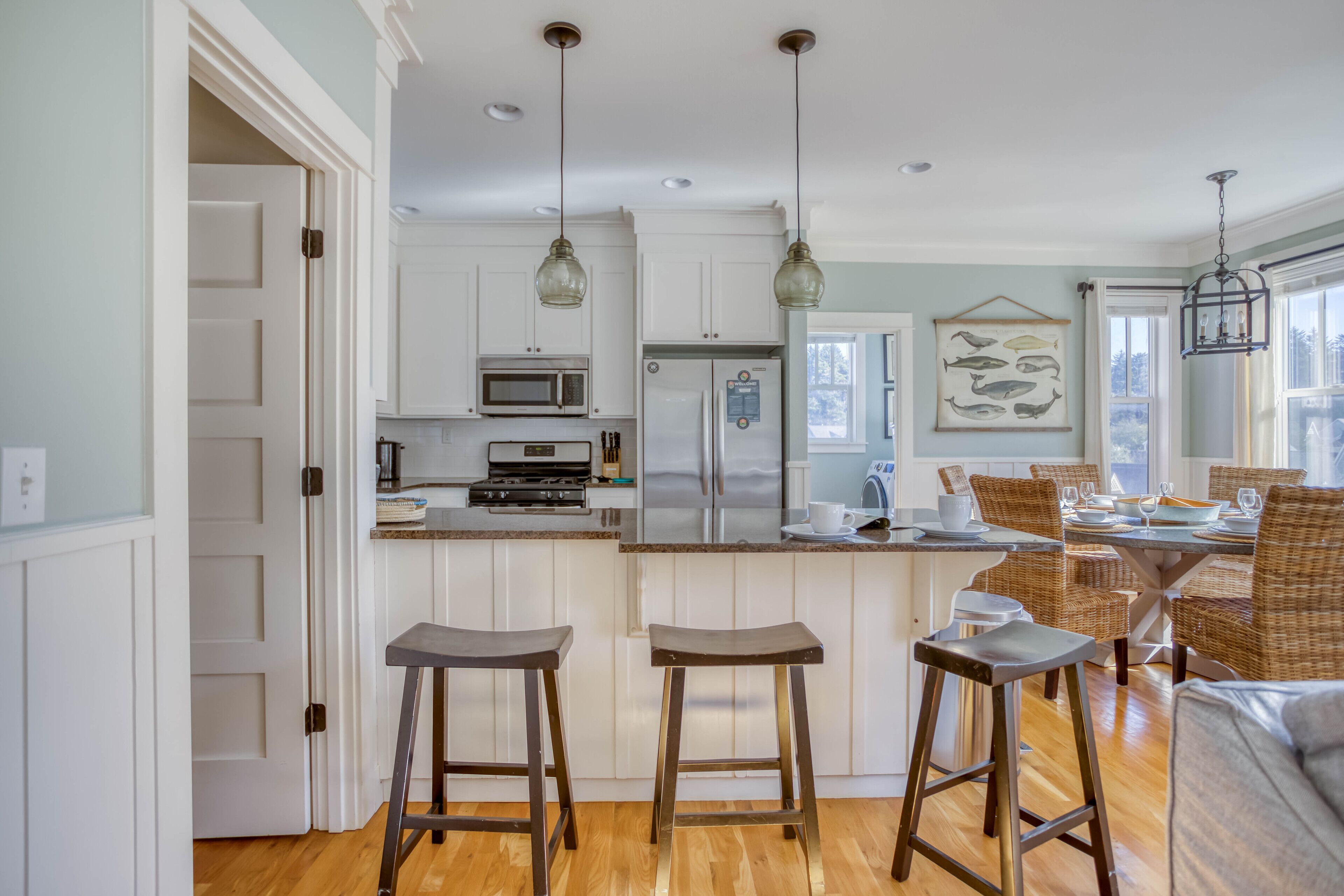 Elegant Olivia Beach 3-Story has Two Living Spaces, Ocean & Park Views!