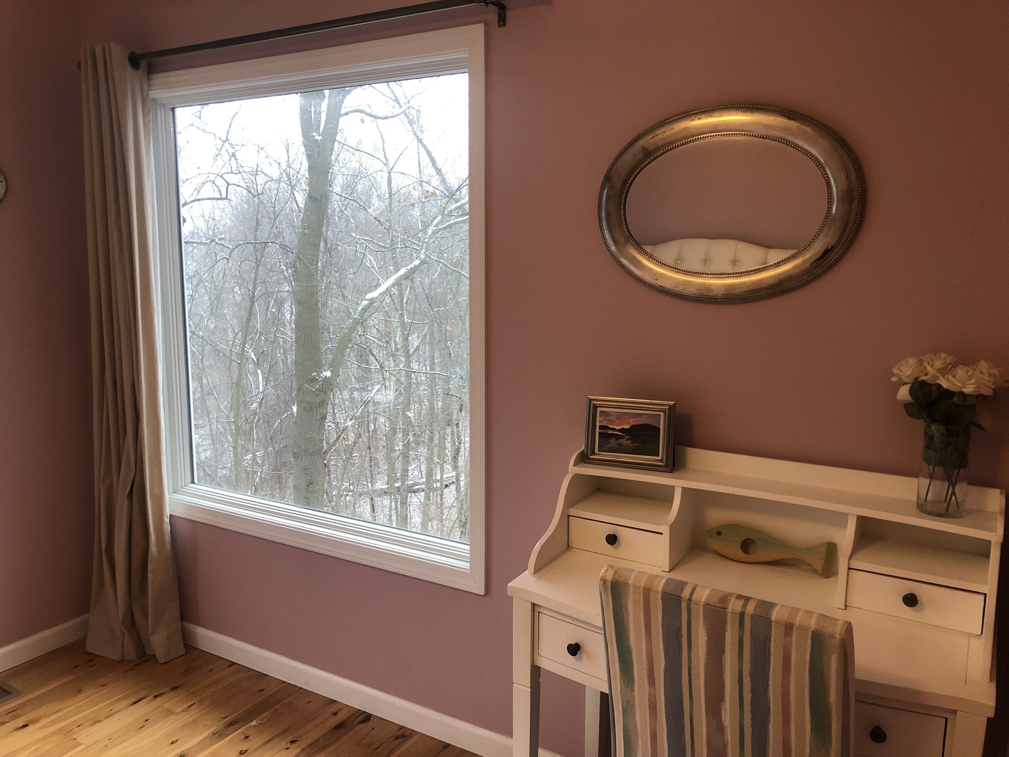 Cozy, Comfortable, Swiss Chalet on Big Fish Lake